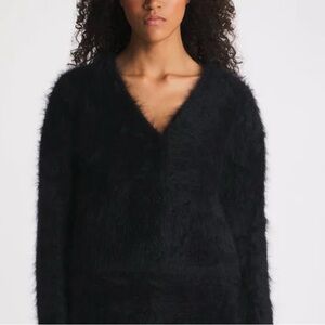 NEVER WORN! Elegant oversized Black Fuzzy V-Neck cardigan
